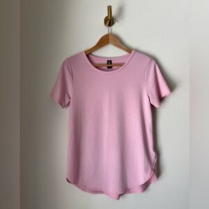 Skechers Women’s Pink Short Sleeve Tee size S